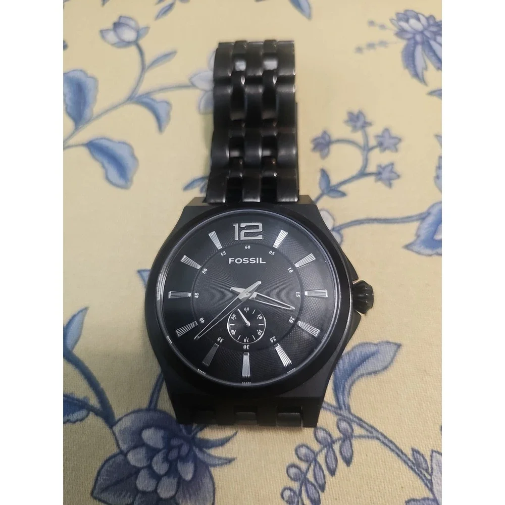 Large Fossil Arkitekt FS-4223 Men's Black Bracelet Watch Needs Battery